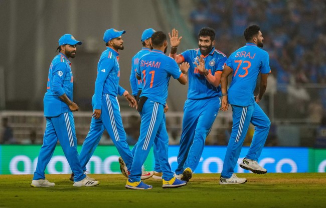 waqar younis tweeted ind vs eng match ODI World Cup 2023