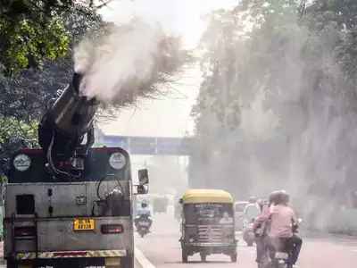 दिल्ली NCR की हवा हुई जहरीली, AQI 200 पार, पर्यावरण मंत्री ने शुरू किया 'एंटी डस्ट कैंपेन'