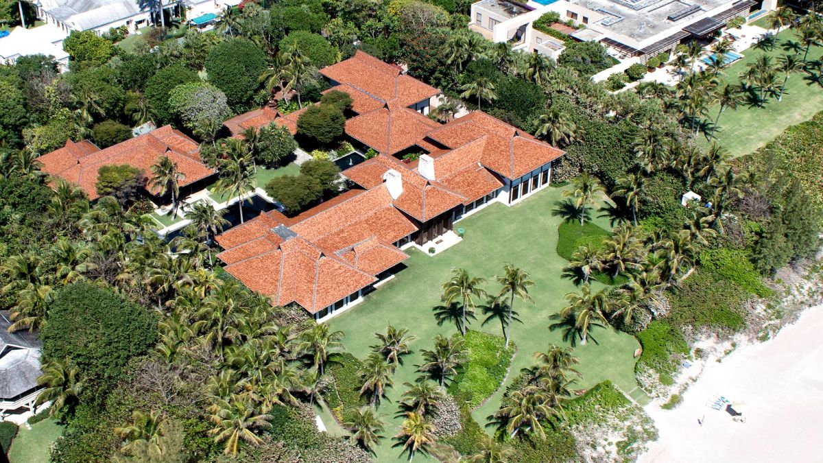 ken griffin, Donald J Trump, Mansion, Kenneth Griffin, Palm Beach Florida, billionaire,