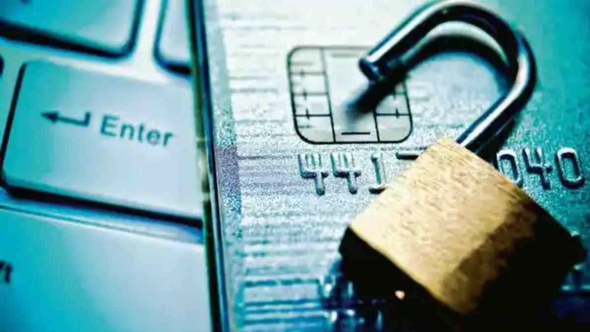 Alert! इस बैंक के ग्राहक संभल जाएं, हो रहा है फर्जीवाड़ा, लग सकता है लाखों का चूना