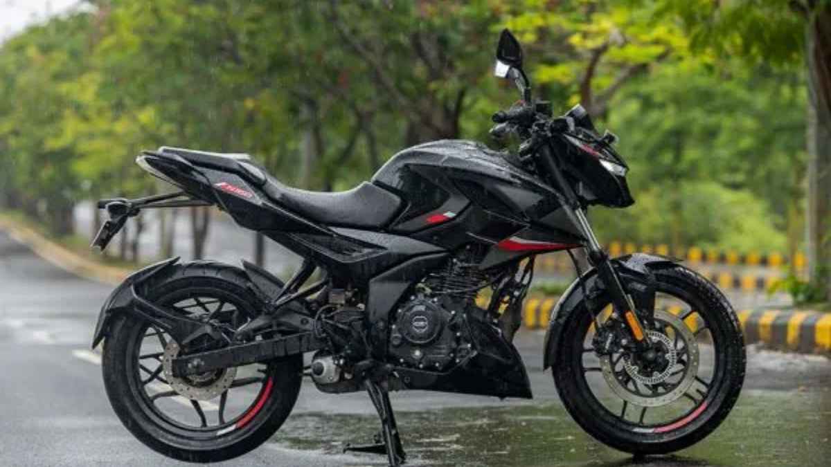 42 की माइलेज, स्टाइलिश लुक्स, Bajaj Pulsar N160 की कीमत..