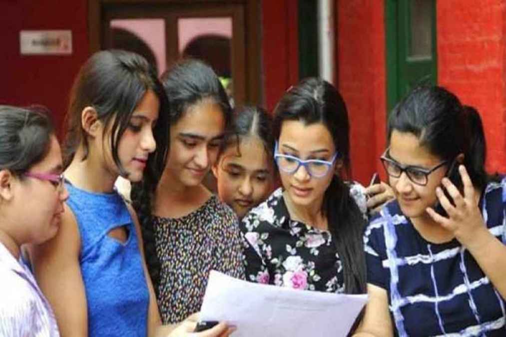 DU B.Tech Admissions : स्पॉट राउंड रजिस्ट्रेशन का आज आखिरी दिन, शाम 5 बजे तक कर सकते हैं आवेदन