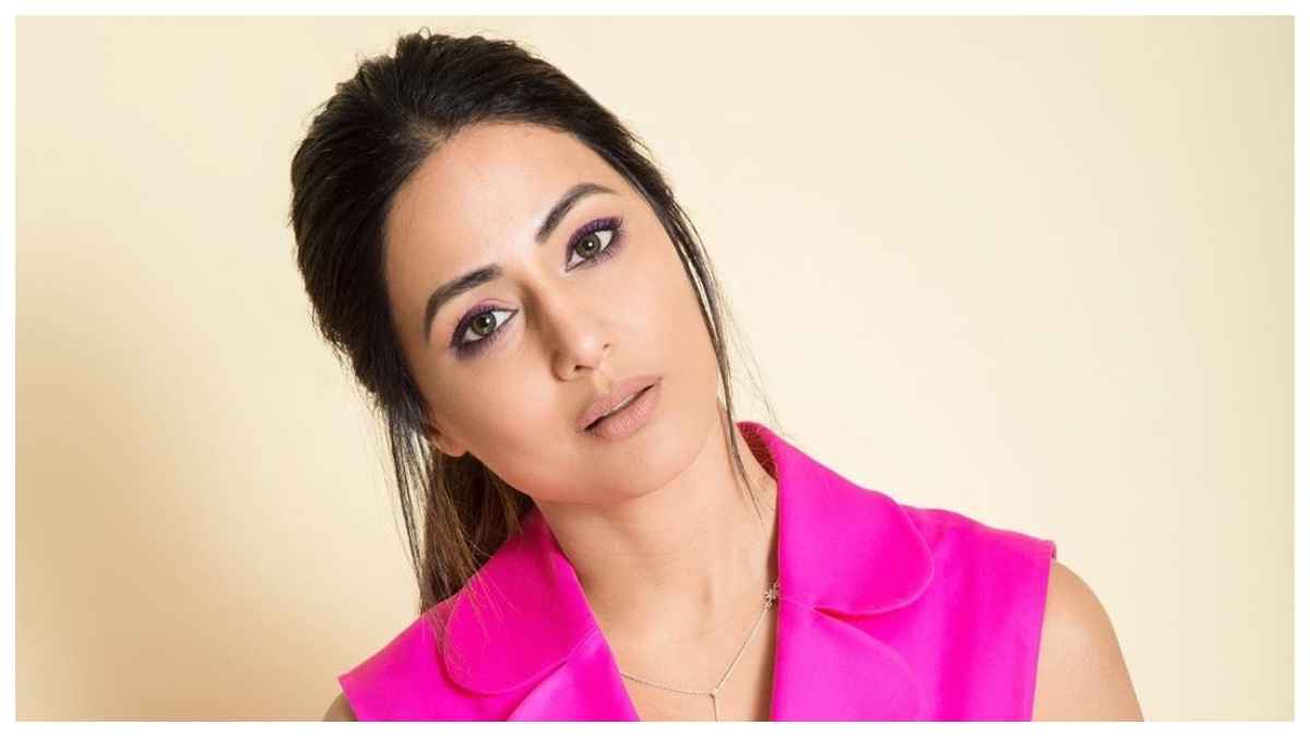 Bigg Boss 11 फेम Hina Khan अस्पताल में भर्ती, एक्ट्रेस ने सेल्फी शेयर करते हुए दिया हेल्थ अपडेट