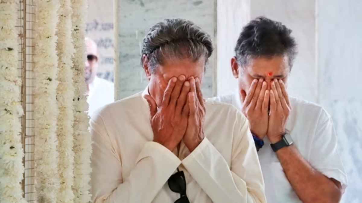 Bishan Singh Bedi Funeral: Kapil Dev cried Flood of tears during last darshan