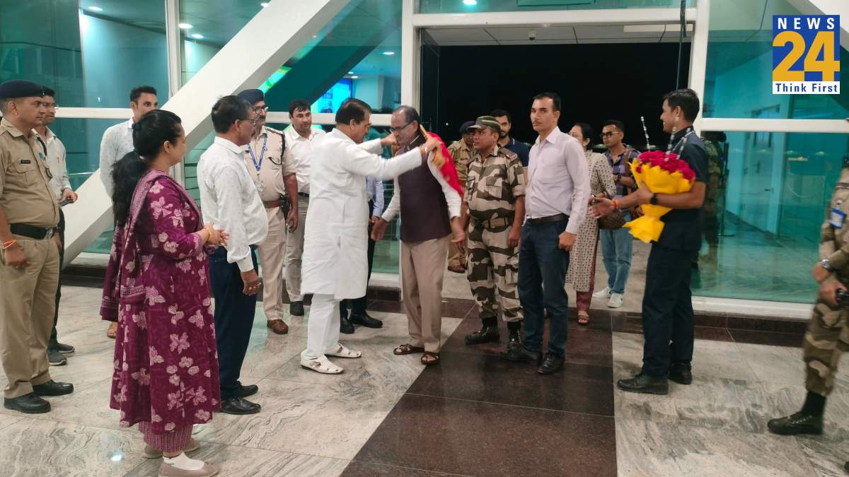 CM Shivraj Chauhan, CM Shivraj Chauhan in Rishikesh, MP Assembly Elections, Madhya Pradesh Assembly Election 2023