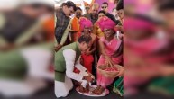 CM Shivraj Singh Chouhan Washed Feet of Woman In Burhanpur