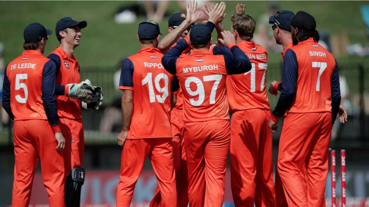 SA vs NED: धर्मशाला में दक्षिण अफ्रीका की स्थिति नाजुक, एक और बड़े उलटफेर की तरफ बढ़ा मैच