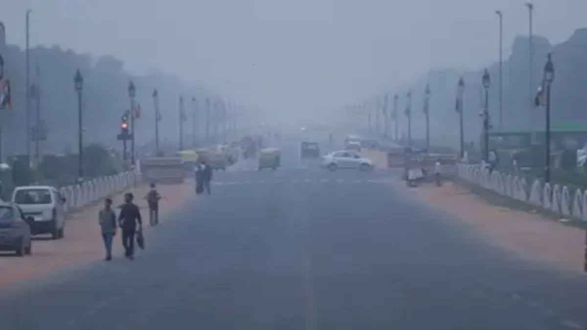 Delhi-NCR Air Quality: दिल्ली-एनसीआर के लोगों को अभी नहीं मिलेगी प्रदूषण से राहत, कई इलाकों में AQI 400 के पार