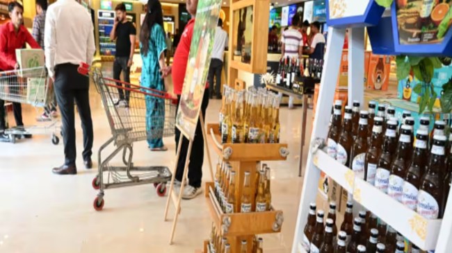 Dry Days in Delhi: ड्रिंक करने वाले दिल्ली वासियों के लिए अलर्ट, अगले 3 महीने में 6 दिन नहीं मिलेगी शराब