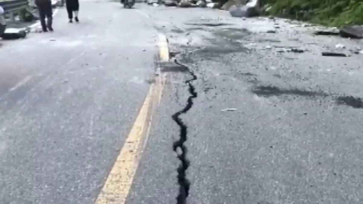 Delhi NCR Landslide Due To Excessive Use Of Ground Water