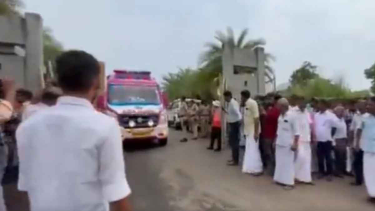 Blast In Kerala: केरल में ईसाइयों की प्रार्थना सभा में तीन धमाके, एक की मौत, 20 घायल