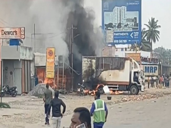 FIRE Karnataka, 12 people died, fire, firecracker shop,