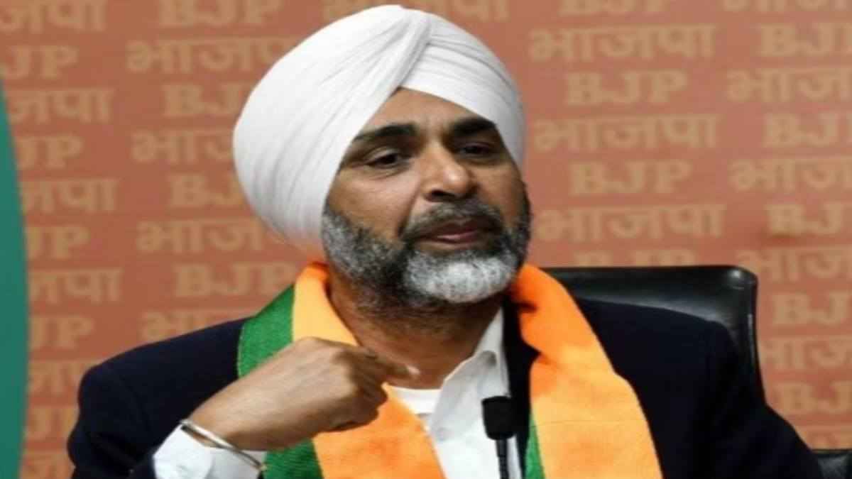 प्लॉट खरीद मामले में पूर्व वित्त मंत्री मनप्रीत बादल को दूसरी बार विजिलेंस का समन, 31 अक्टूबर को पेश होने का आदेश