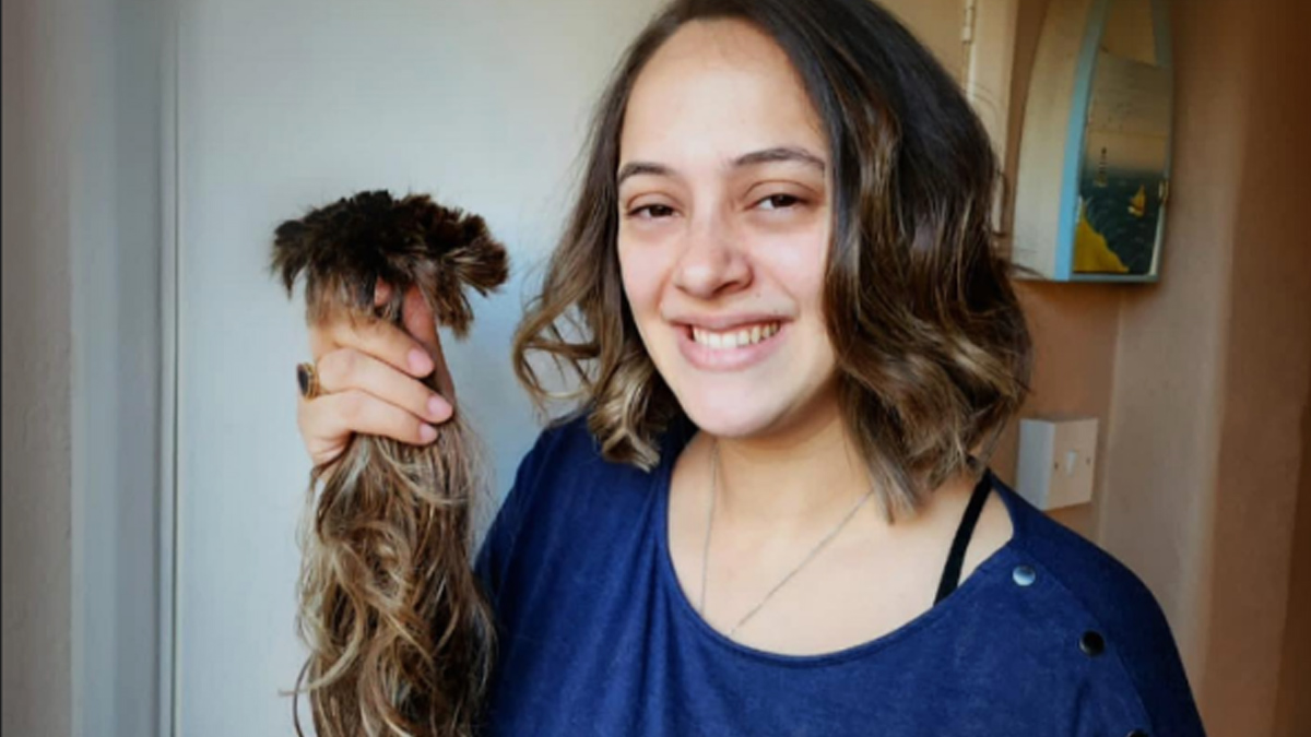 Hazel Keech Donates Hair