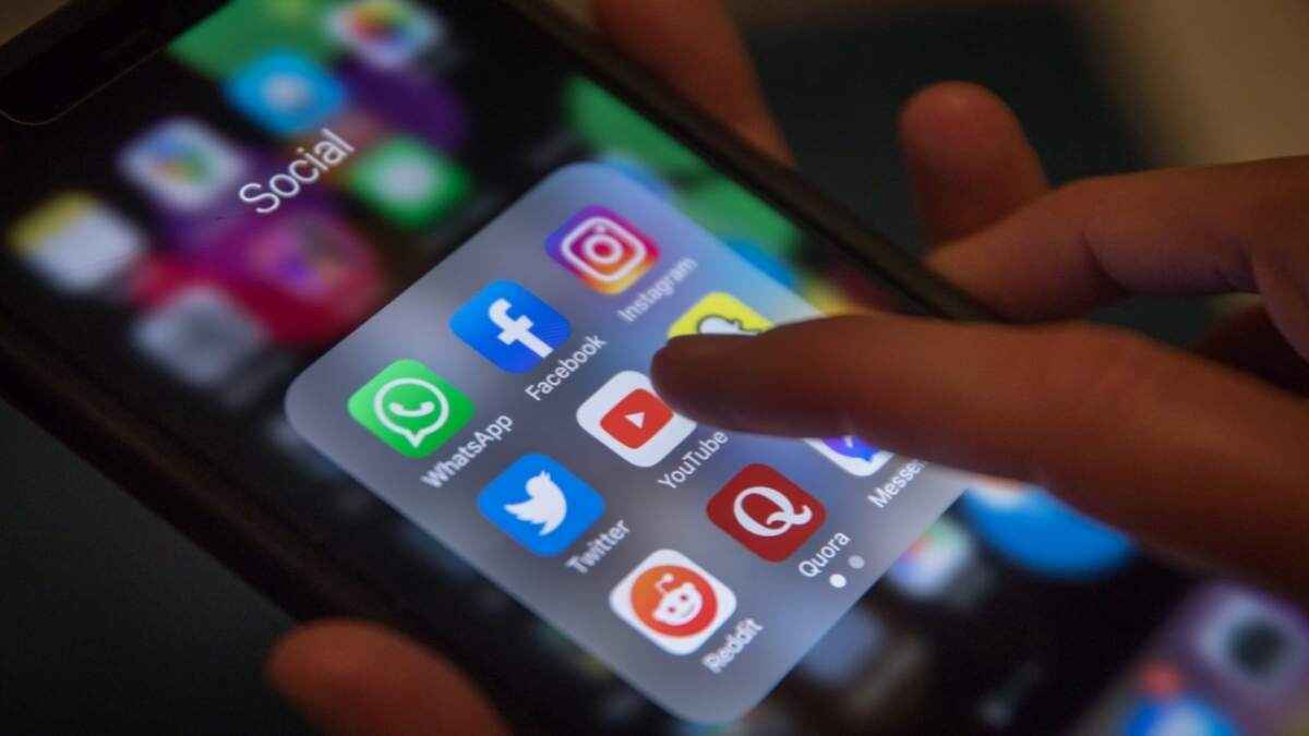 मूर्ति विसर्जन में दो पक्षों की झड़प ने बिहार के छपरा में बंद कराया Internet, इलाके में तनाव