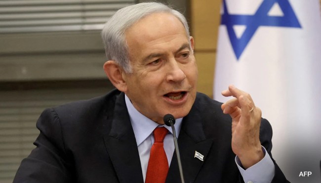 Benjamin Netanyahu, Prime Minister of Israel, Jerusalem, crowd shouted
