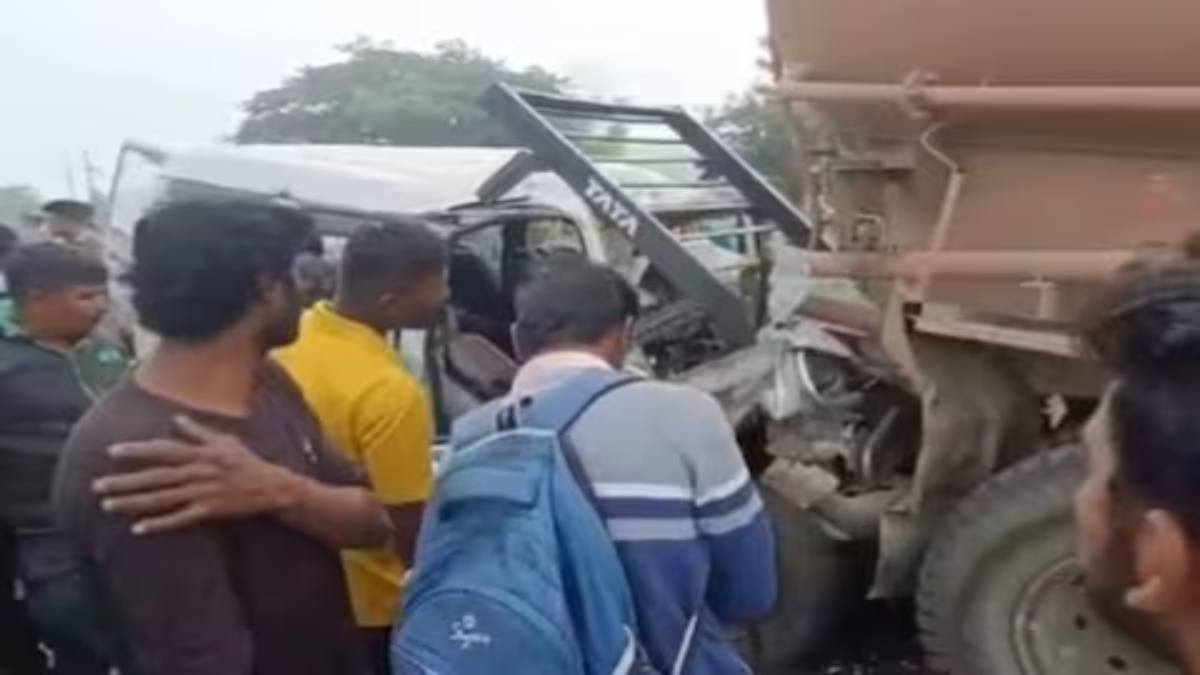 Karnataka Car-Tanker Accident, Karnataka Road Accident, Car-Tanker Accident, Road Accident, Hindi News, Karnataka News