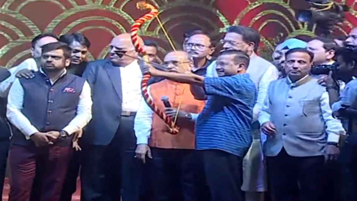 रावण के मुंह से निकला 'जय श्री राम'; फिर आंखों से फूटी ज्वाला में खुद ही हुआ राख