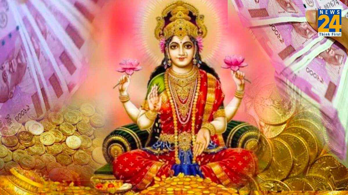 Maa Lakshmi Maa Lakshmi