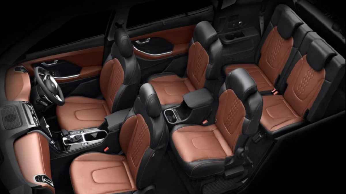 160 की टॉप स्पीड, 16 की माइलेज, Mahindra XUV में मिलते हैं शानदार फीचर्स