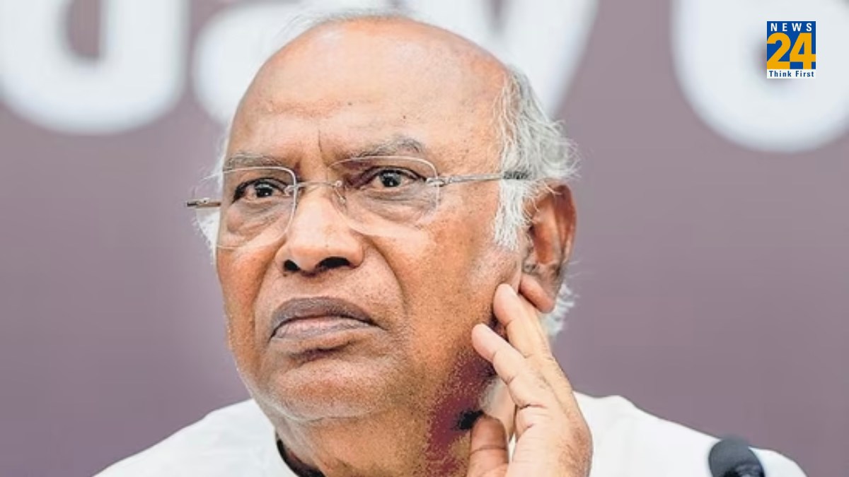 Congress Working Committee, Congress President Mallikarjun Kharge