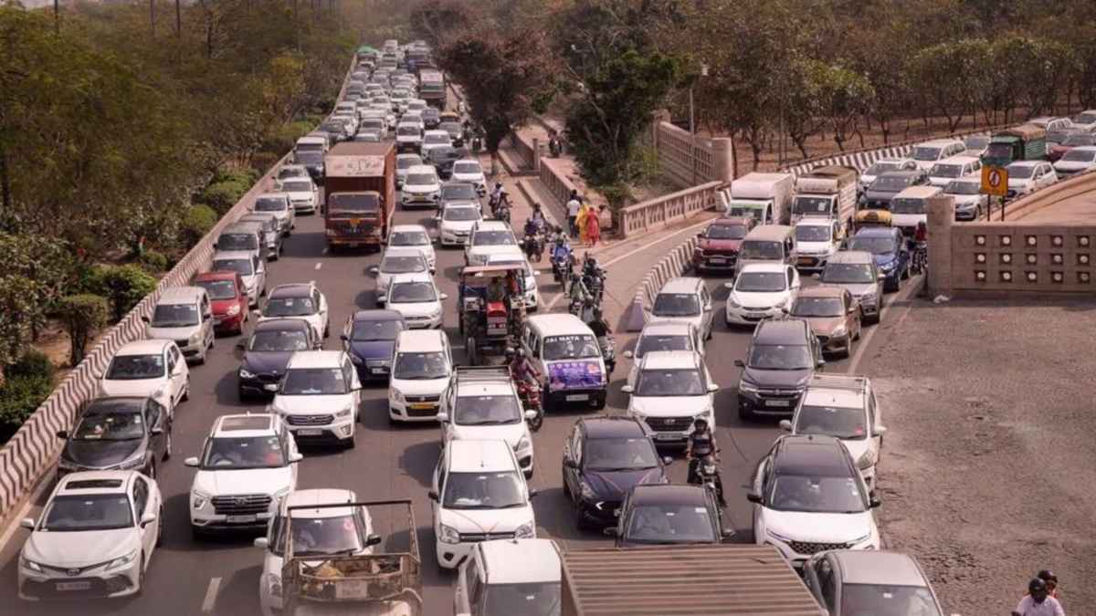NOIDA Traffic