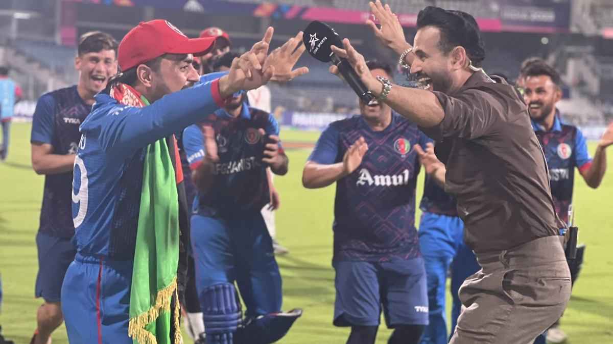 PAK vs AFG: Irfan Pathan danced with Rashid Khan on Afghanistan victory
