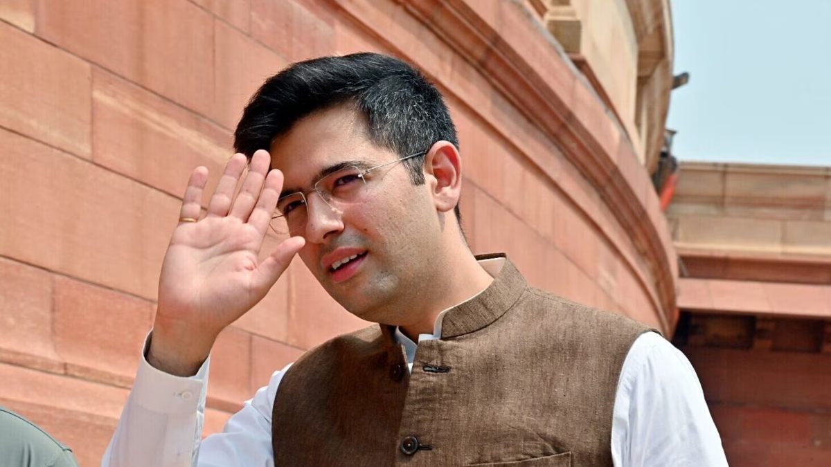 Raghav Chadha to vacate government bungalow, delhi court withdraws interim order