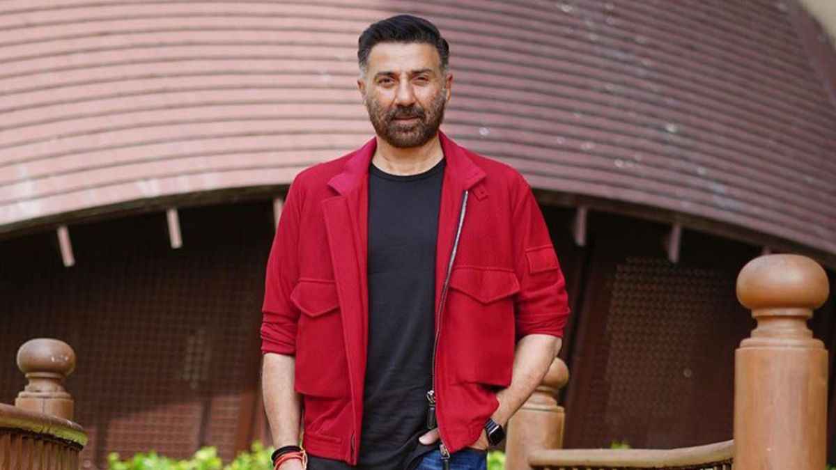हथौड़े के बाद अब गदा उठाएंगे Sunny Deol ! नितेश तिवारी की फिल्म में ऑफर हुआ यह किरदार
