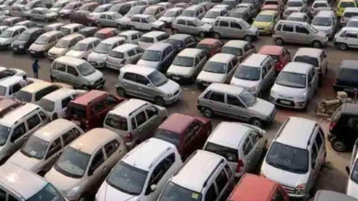 सेकंड हैंड कार खरीदने का है प्लान, तो इन बातों का रखें ध्यान