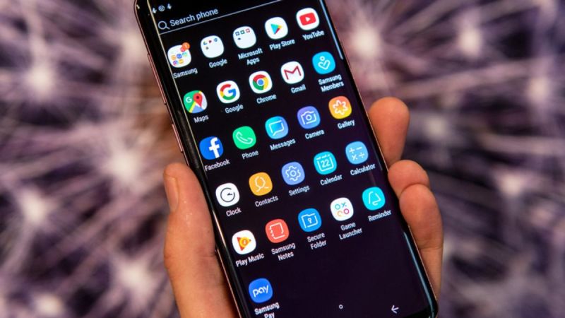 Essential mobile apps for emergencies, Google Maps app, Digital Locker app,