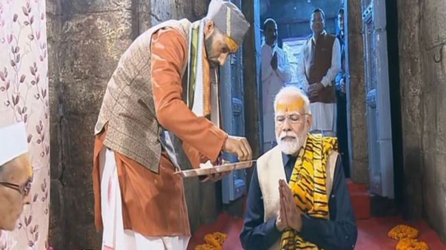 Uttarakhand: PM Modi offers prayers at Jageshwar Dham in Almora Uttarakhand: PM Modi offers prayers at Jageshwar Dham in Almora