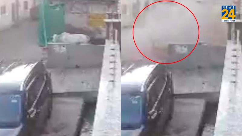 House Collapses Due To Monkeys Fight on Roof Watch Video, Mathura News, Mathura Video, House collapses Video, UP News
