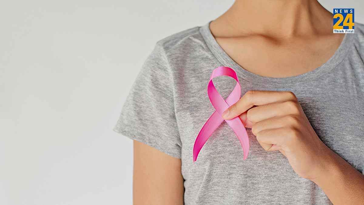 Breast Cancer के शुरुआती लक्षण पहले पकड़ में आने के ये हैं फायदे