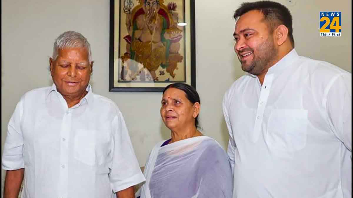 Land For Job स्कैम मामले में लालू, राबड़ी और तेजस्वी को राहत, दिल्ली की राऊज एवेन्यू कोर्ट ने दी बेल