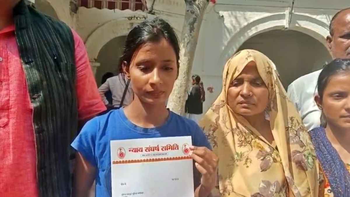 किसान की बेटी ने कमिश्नर से मांगा इंसाफ, बोली- 'पिता की मौत हुई, जमीन हड़पी गई, BJP नेता होते तो अब तक बुलडोजर चल जाता'
