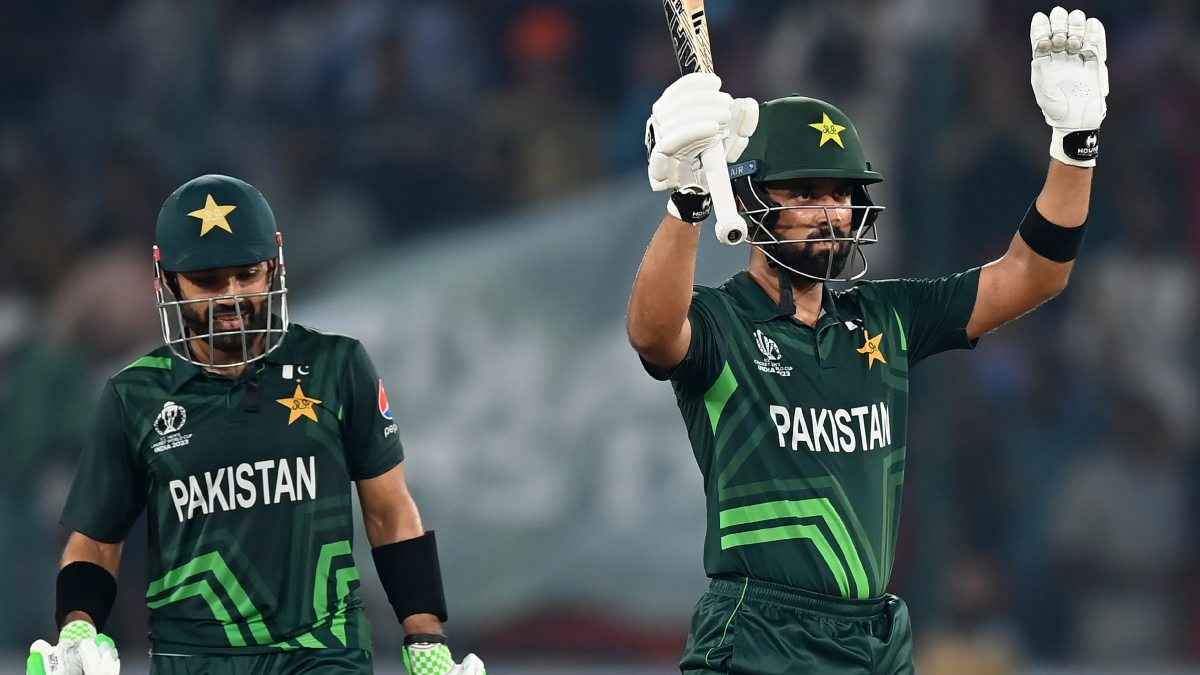 World Cup 2023: पाकिस्तान ने वर्ल्ड कप में रचा इतिहास, श्रीलंका को रौंद बना दिया बड़ा रिकॉर्ड