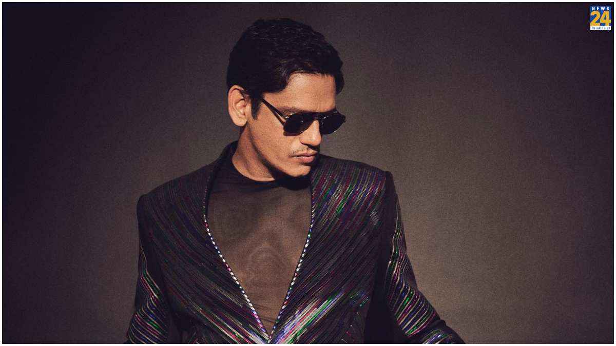 Vijay Varma Shirtless Photos