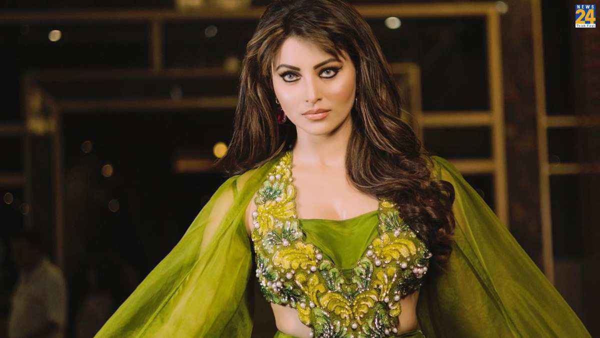 Iphone ढूंढ़ने वाले को खास इनाम देंगी Urvashi Rautela, एक्ट्रेस ने की बड़ी घोषणा
