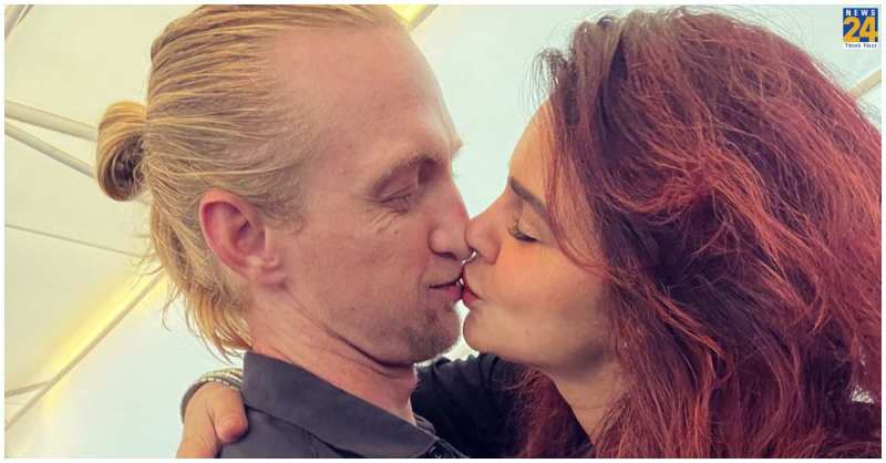 Aashka Goradia Blessed With Baby