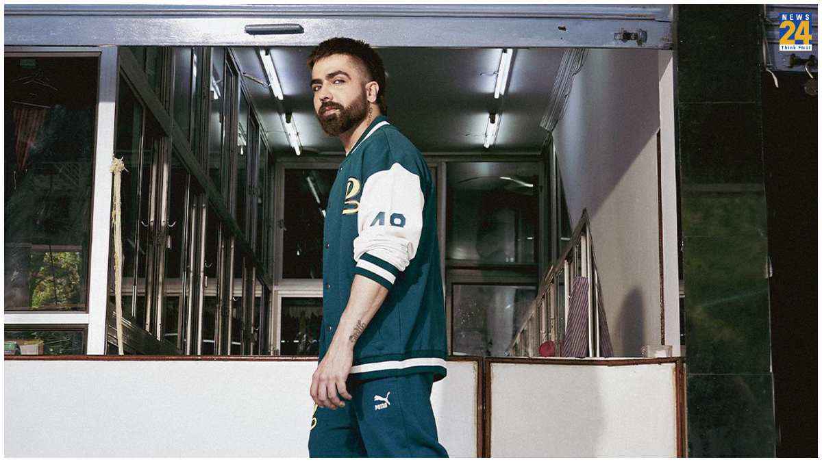 बीच परफॉर्मेंस Harrdy Sandhu के साथ 40 साल की महिला ने कर दी बेहद अश्लील हरकत, सन्न रह गए थे सिंगर