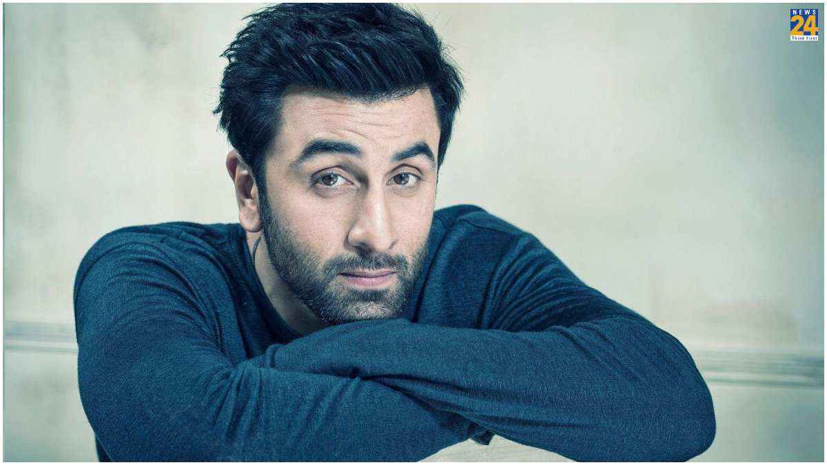 Ranbir Kapoor को ED ने भेजा समन, Mahadev Betting App से जुड़ा है मामला