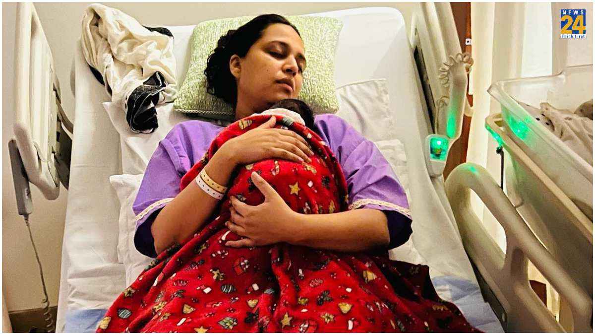 नन्ही Raabiyaa को गोद में लिए दुखी दिखीं Swara Bhasker, बोलीं 'सोचती हूं कि अगर वो Gaza में पैदा हुई होती तो...'