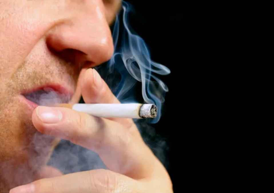 Explainer :  क्या ब्रिटेन 2040 तक सच में 'धूम्रपान मुक्त' हो जाएगा? इससे कौन प्रभावित होगा? जानिए क्या है ऋषि सुनक का प्लान