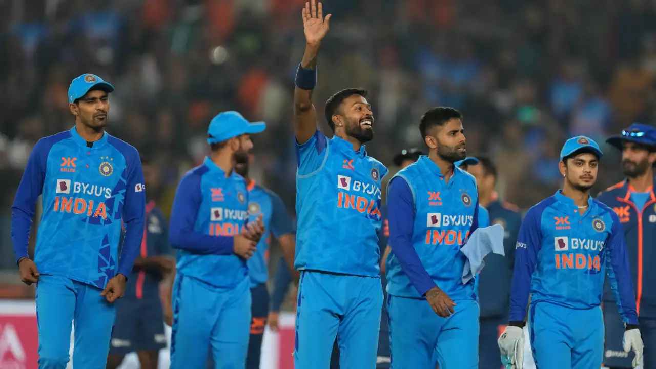 Ruturaj Gaikwad MS Dhoni Kane Williamson Virat Kohli Sachin Tendulkar Team India