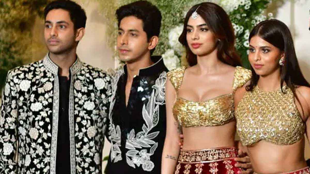 Agastya Nanda को डेट कर रही हैं SRK की लाडली Suhana Khan? Manish Malhotra की दिवाली पार्टी में दोनों साथ आए नजर