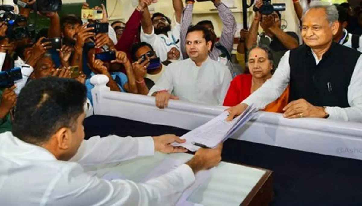 सीएम अशोक गहलोत का नामांकन हो सकता है रद्द! पढ़ें कौनसे 2 तथ्य छिपाने का लगा आरोप