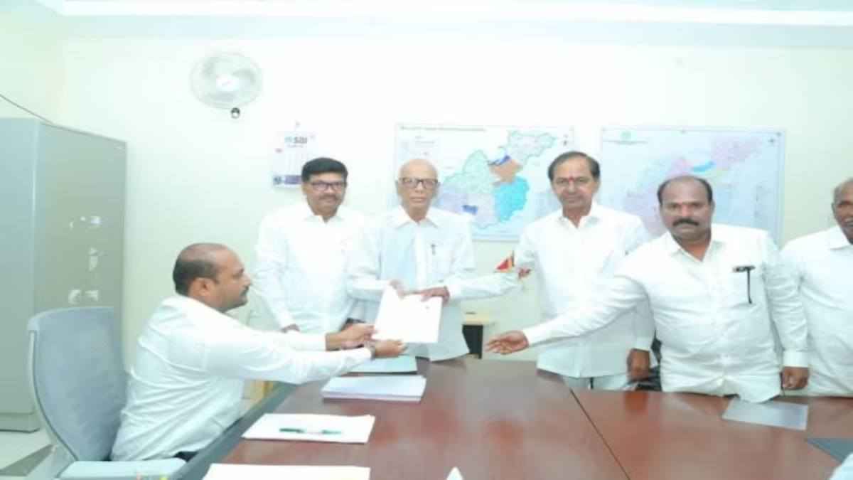 Telangana Election 2023: सीएम चंद्रशेखर राव ने गजवेल से दाखिल किया नामांकन, 30 नवंबर को होगा मतदान