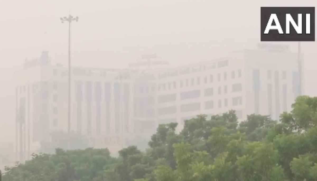 सांसों पर प्रदूषण का पहरा, दिल्ली के अशोक विहार में सर्वाधिक 999 रहा AQI, कहां कितना पाॅल्यूशन, यहां करें चेक