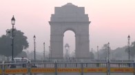 Delhi Air Quality: राजधानी की हवा लगातार हो रही जहरीली, AQI पहुंचा 468 पर